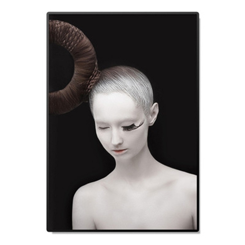 2Pcs-Nordic-Black-and-White-Girl-Wall-Art-Canvas-Painting-Wall-Art-for-Living-Room-Home-4.jpg
