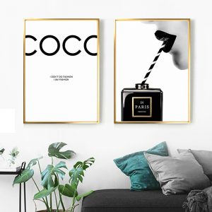 Posters Prints Vintage Canvas Painting Black Perfume Wall Pictures For Living Room Fashion Art Couture Red lips Home Decoration