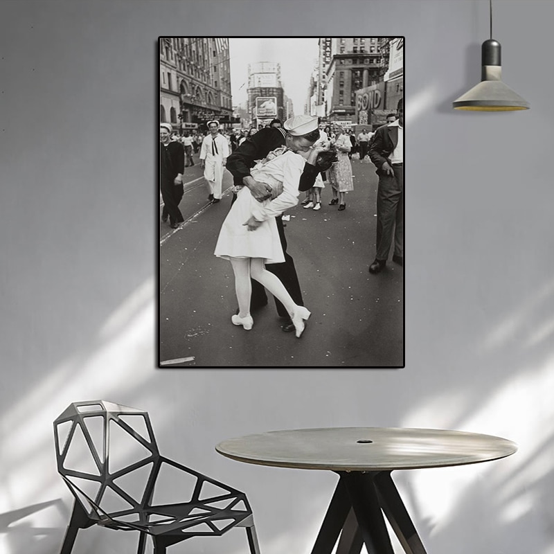 Victory-Kiss-New-York-Pictures-Black-And-White-Photo-Canvas-Painting-Picture-Wall-Art-Decoration-Poster.jpg
