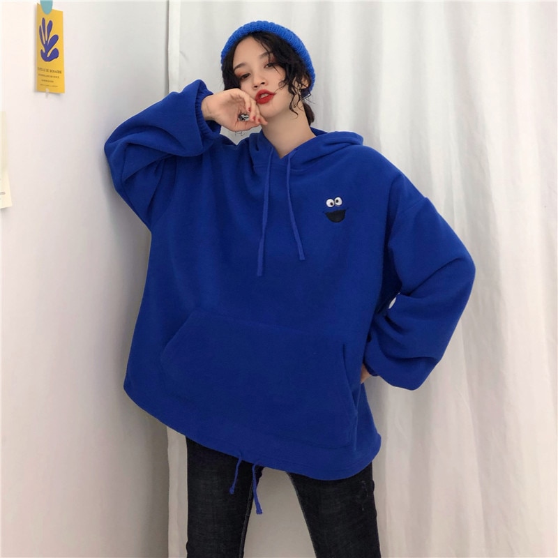 Women-s-Autumn-Hooded-Hoodies-Sweatshirt-Plus-Velvet-Pockets-Oversize-Sweatshirts-Women-Spring-Embroidered-Cartoon-Sweatshirts-2.jpg
